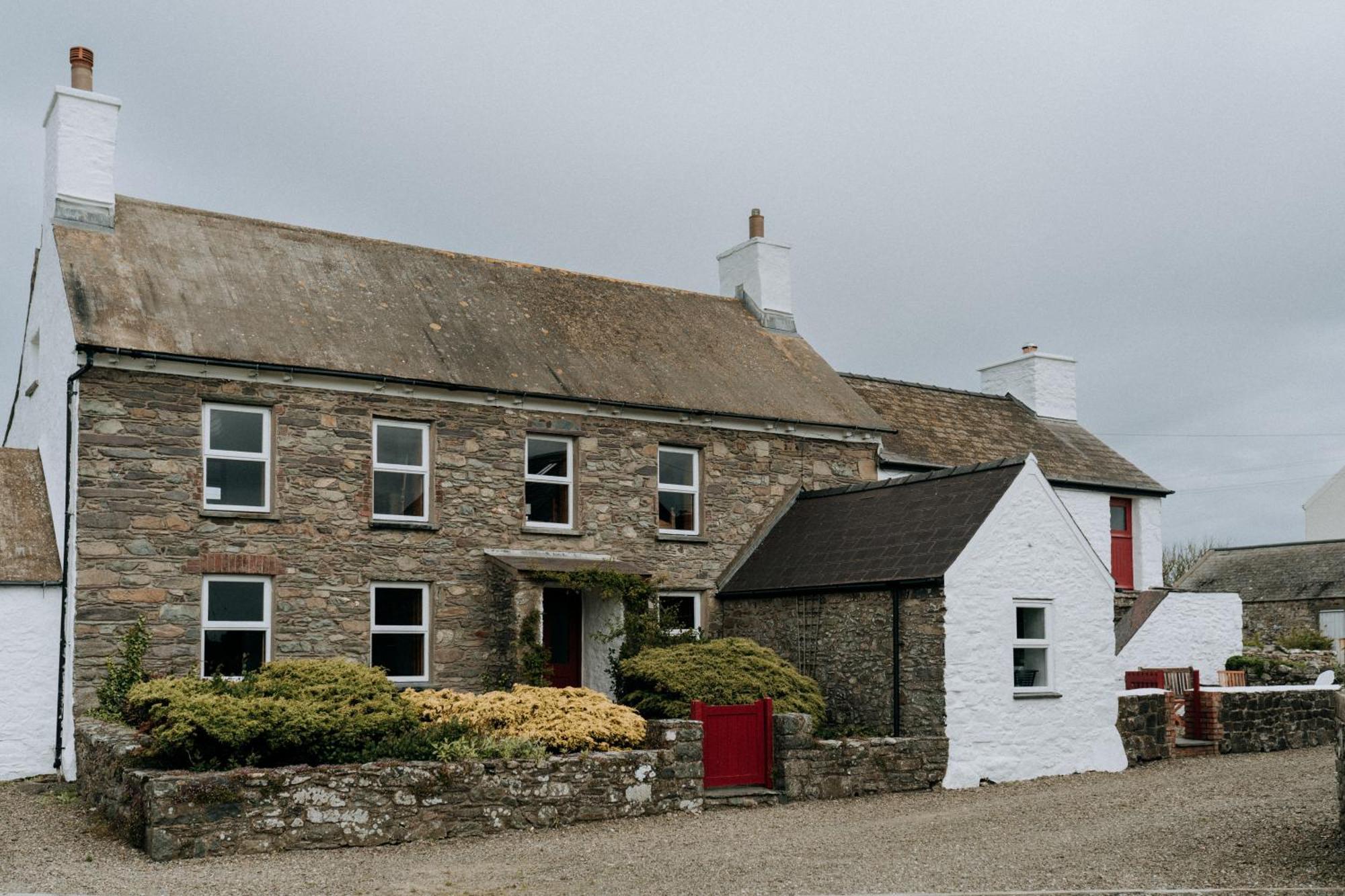Treleddyn Farmhouse Villa Saint David's Exterior foto